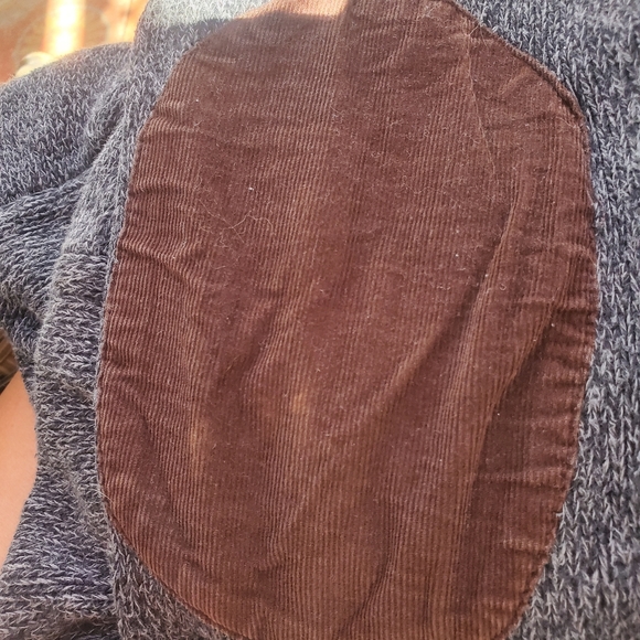 Chaps  3 Button Sweater with Corduroy Elbow Patches Men's Size XL EUC - Picture 6 of 9